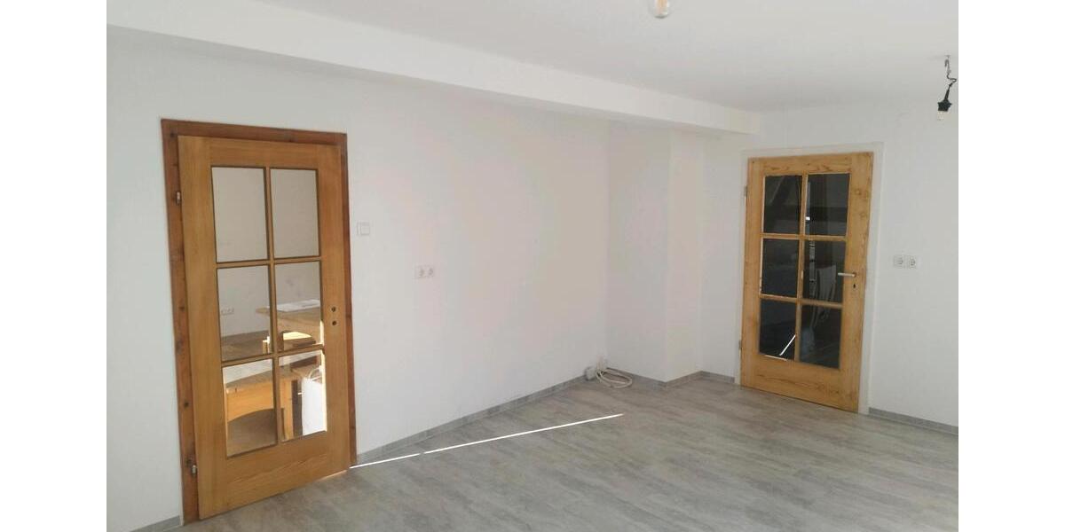 Einfamilienhaus Knetzgau - 3 Zimmer, 79 m&sup2;, 159.000&euro; | Angebot:27209552