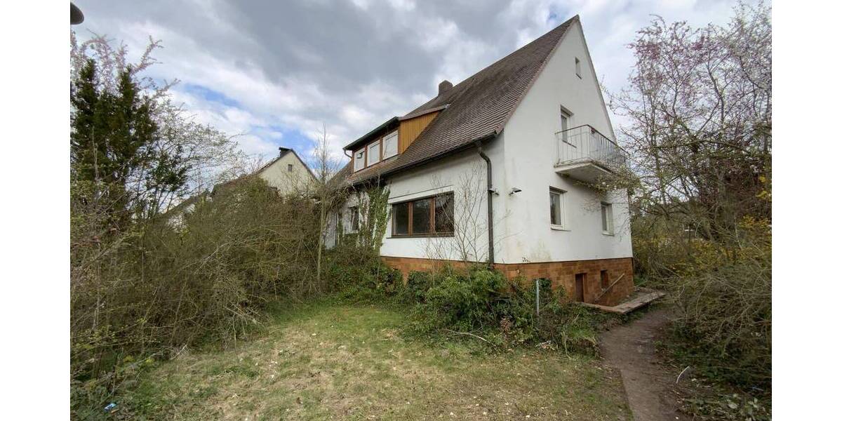 Einfamilienhaus Forchheim - 7 Zimmer, 135 m&sup2;, 417.000&euro; | Angebot:26190019