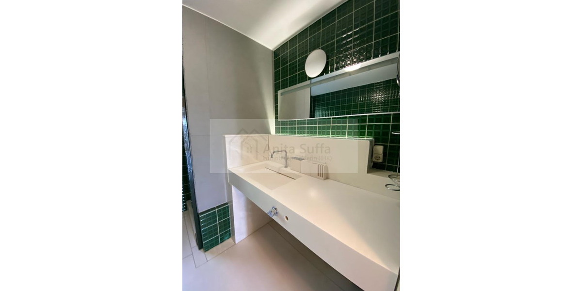 Erdgeschoßwohnung Burghaslach - 6 Zimmer, 220 m&sup2;, 1.250&euro; | Angebot:25379613