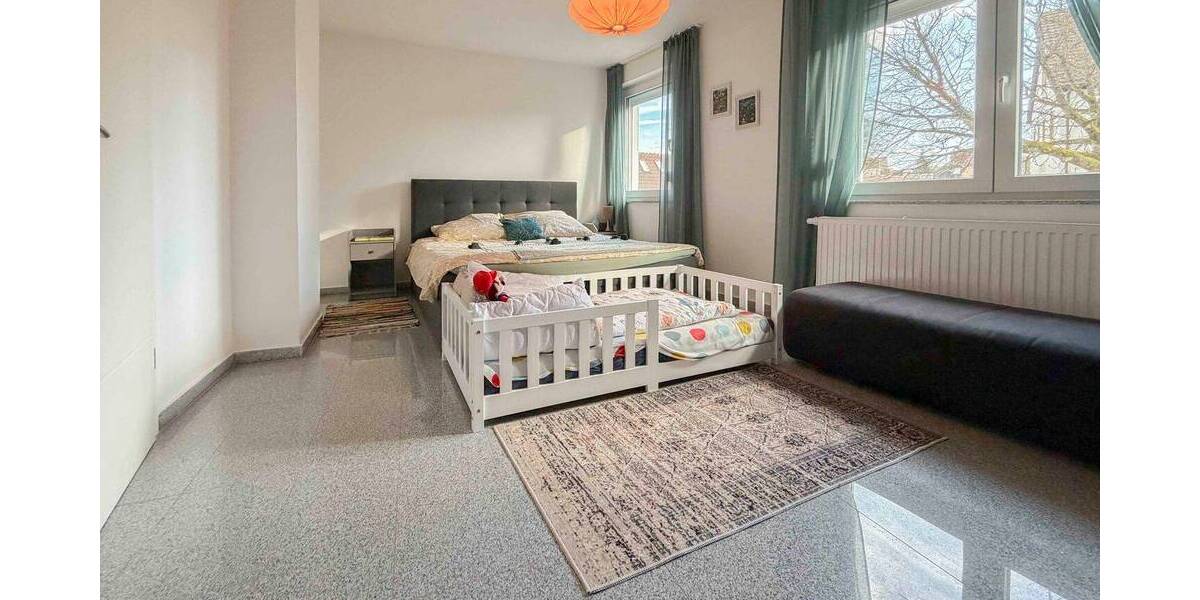 Reihenmittelhaus Gerach - 5 Zimmer, 144 m&sup2;, 225.000&euro; | Angebot:26912927