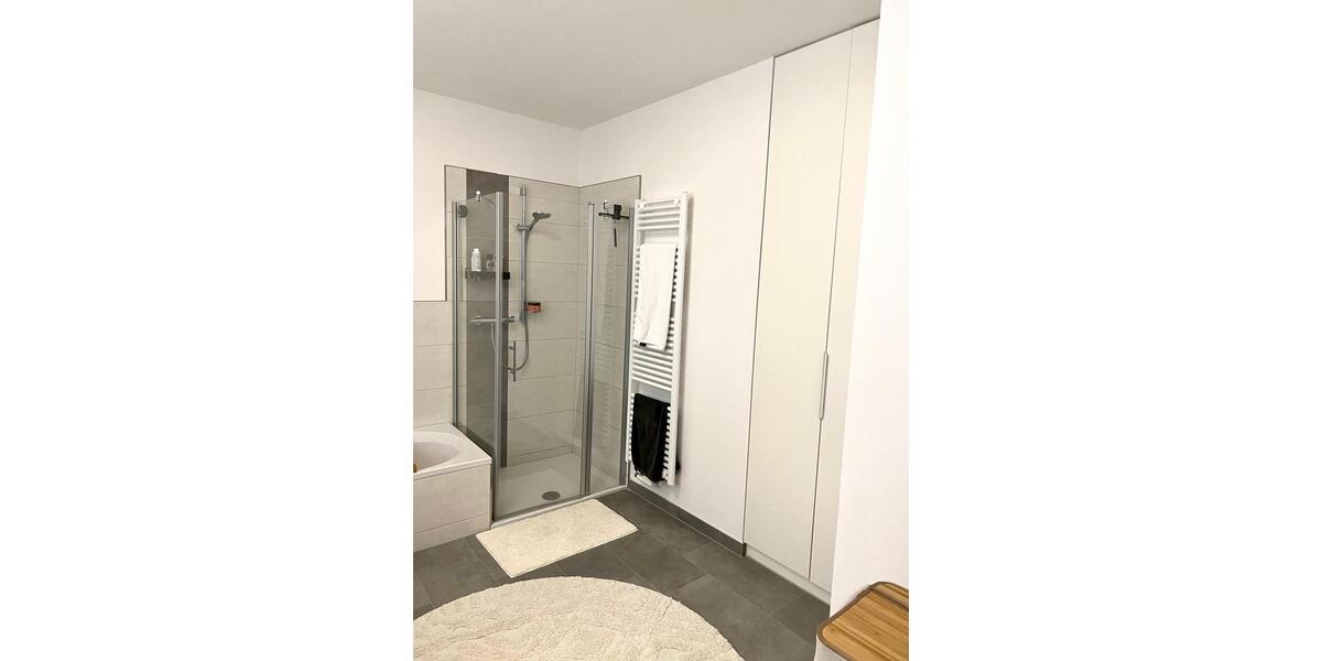Etagenwohnung Schlüsselfeld - 2 Zimmer, 73 m&sup2;, 1.005&euro; | Angebot:24626487