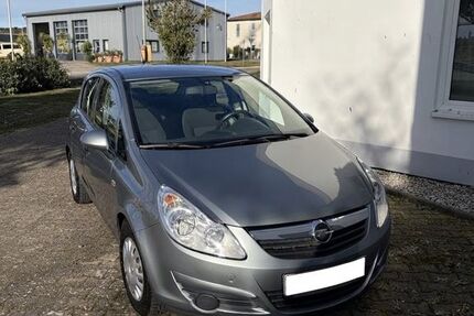 Opel Corsa 144.000 km 1.999 &euro; Hirschaid 96114