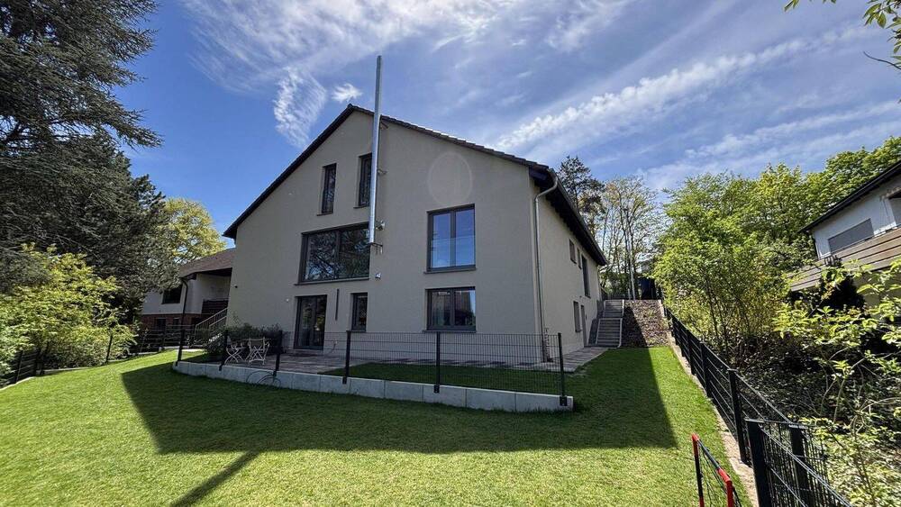 Etagenwohnung Bamberg Am Bruderwald - 3 Zimmer, 100 m&sup2;, 1.800&euro; | Angebot:26915483