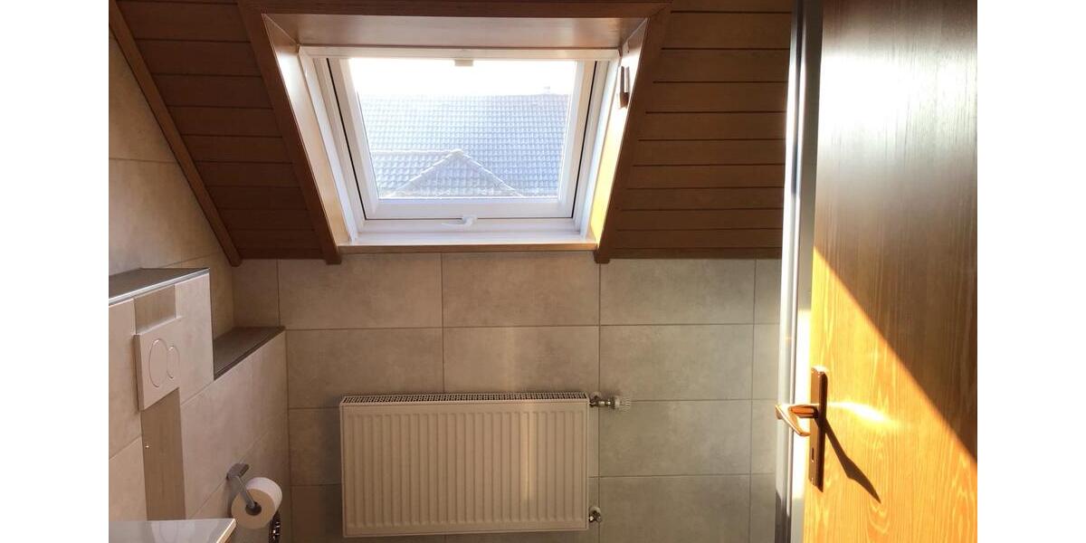 Dachgeschoßwohnung Ebensfeld - 3 Zimmer, 84 m&sup2;, 960&euro; | Angebot:25641080