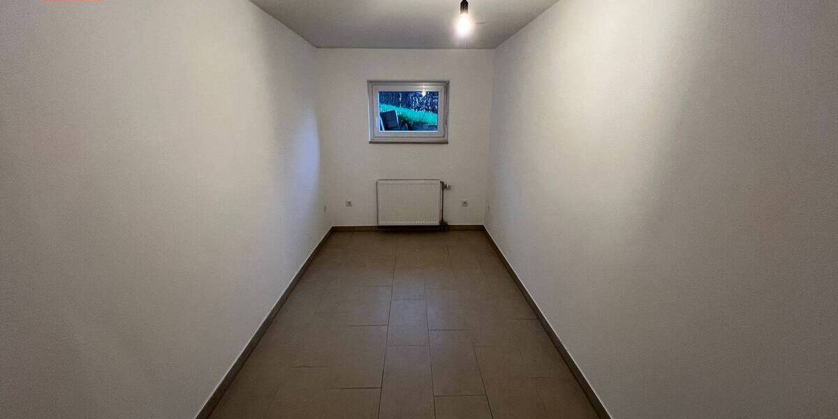 Etagenwohnung Gundelsheim - 4 Zimmer, 126 m&sup2;, 750&euro; | Angebot:26217597