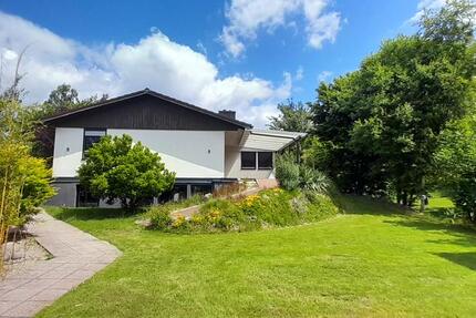 Haus Stegaurach - 7 Zimmer, 238 m&sup2;, 529.000&euro; | Angebot:26780844