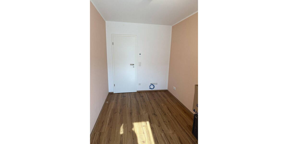 Reihenmittelhaus Adelsdorf - 5 Zimmer, 137 m&sup2;, 710.000&euro; | Angebot:26140896