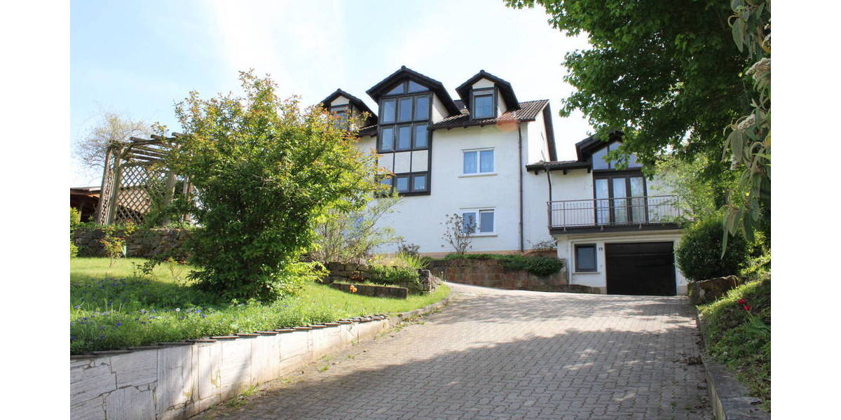 Einfamilienhaus Rentweinsdorf - 7 Zimmer, 218 m&sup2;, 495.000&euro; | Angebot:25696959