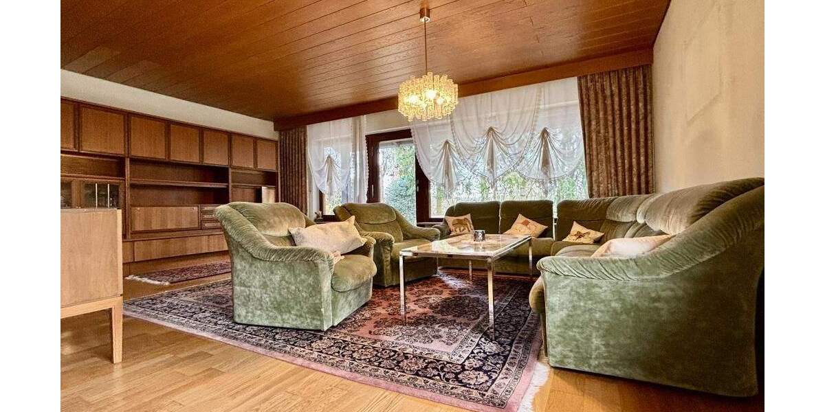 Einfamilienhaus Möhrendorf - 8 Zimmer, 180 m&sup2;, 749.000&euro; | Angebot:25896070