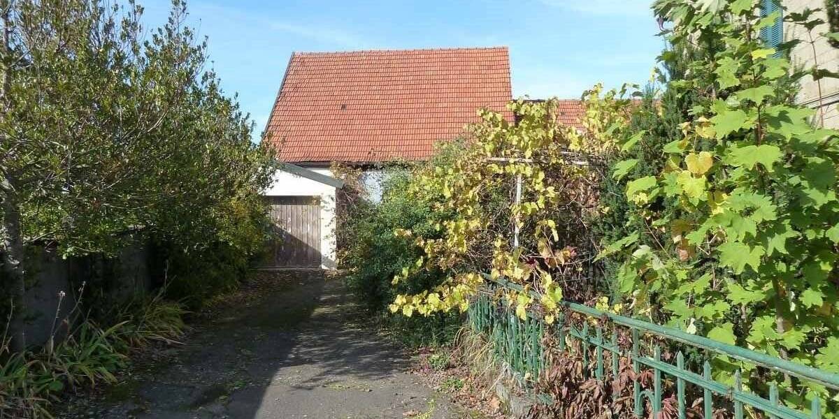 Mehrfamilienhaus, Wohnhaus Sand - 9 Zimmer, 275 m&sup2;, 275.000&euro; | Angebot:26930956