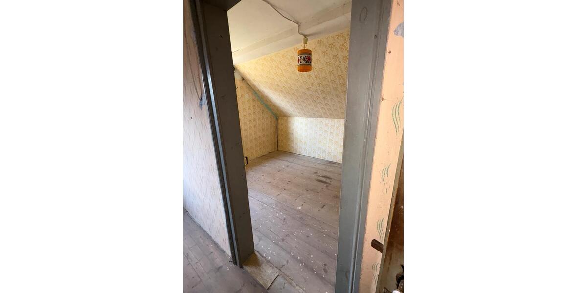 Bauernhaus, Landhaus Ebensfeld - 3 Zimmer, 110 m&sup2;, 109.000&euro; | Angebot:25868385