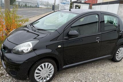 Toyota Aygo (X) 175.000 km 2.150 &euro; Hallstadt 96103