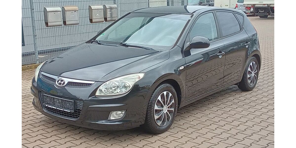 Hyundai i30 240.500 km 2.490 &euro; Burgebrach 96138
