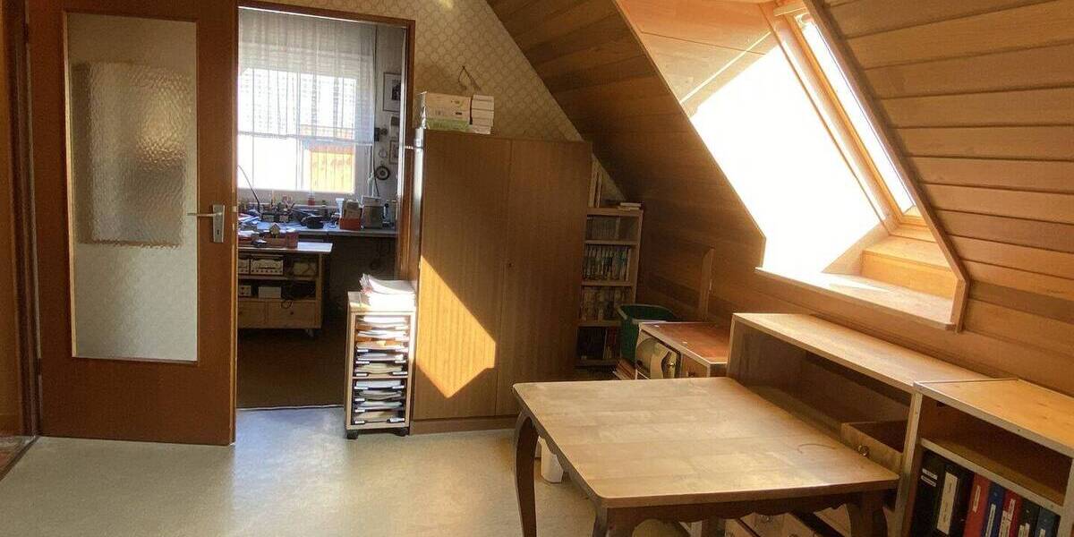 Einfamilienhaus Burghaslach Fürstenforst - 5 Zimmer, 127 m&sup2;, 229.000&euro; | Angebot:26064998