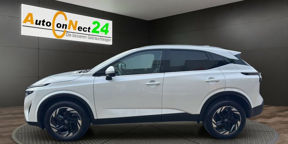 Nissan Qashqai N-Connecta XTronic *Navi/LED/Kamera360/PDC 17.515 km 25.980 &euro; Bamberg 96052
