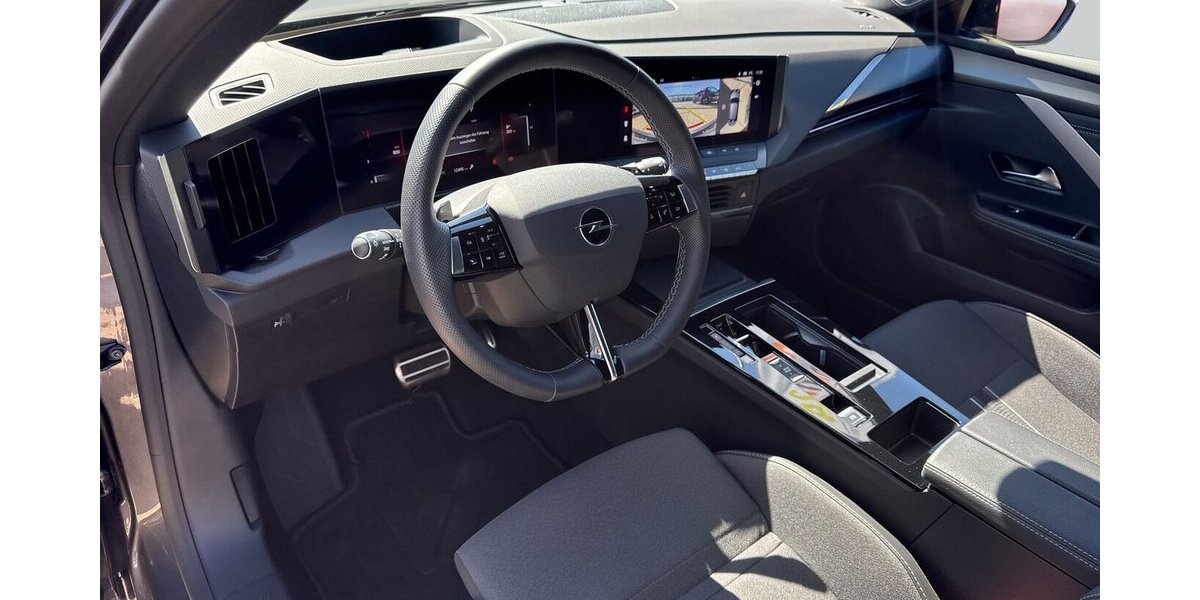 Opel Astra L ST GS *AHK/Head-up/Navi/LED/Winterpaket/36 12.495 km 24.480 &euro; Bamberg 96052