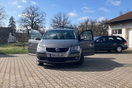 VW Touran 305.280 km 2.000 &euro; Burgebrach 96138