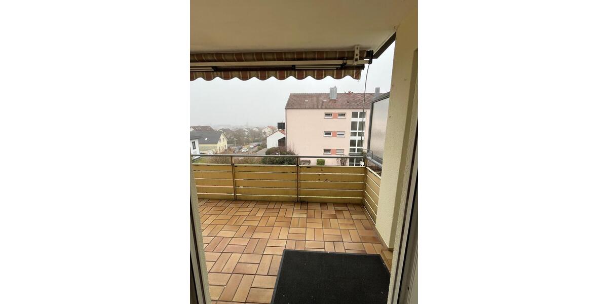 Etagenwohnung Ebern - 3 Zimmer, 75 m&sup2;, 550&euro; | Angebot:25362788