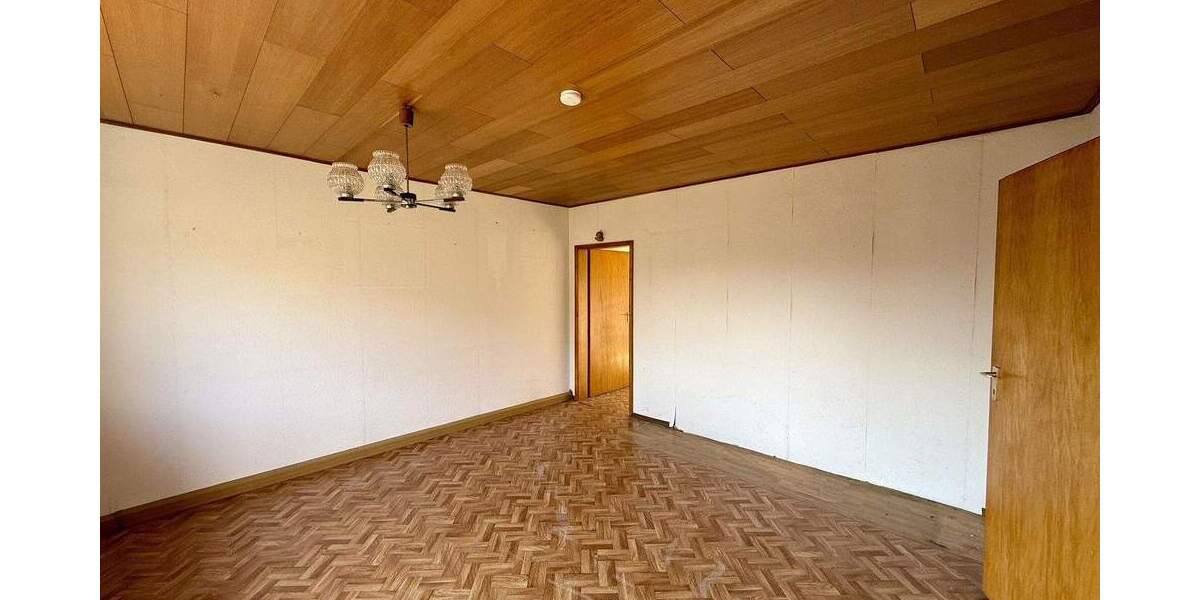 Einfamilienhaus Weilersbach - 6 Zimmer, 137 m&sup2;, 189.000&euro; | Angebot:25905561