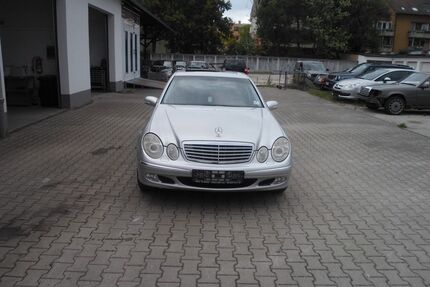 Mercedes-Benz E 320 216.000 km 6.999 &euro; Bamberg 96052