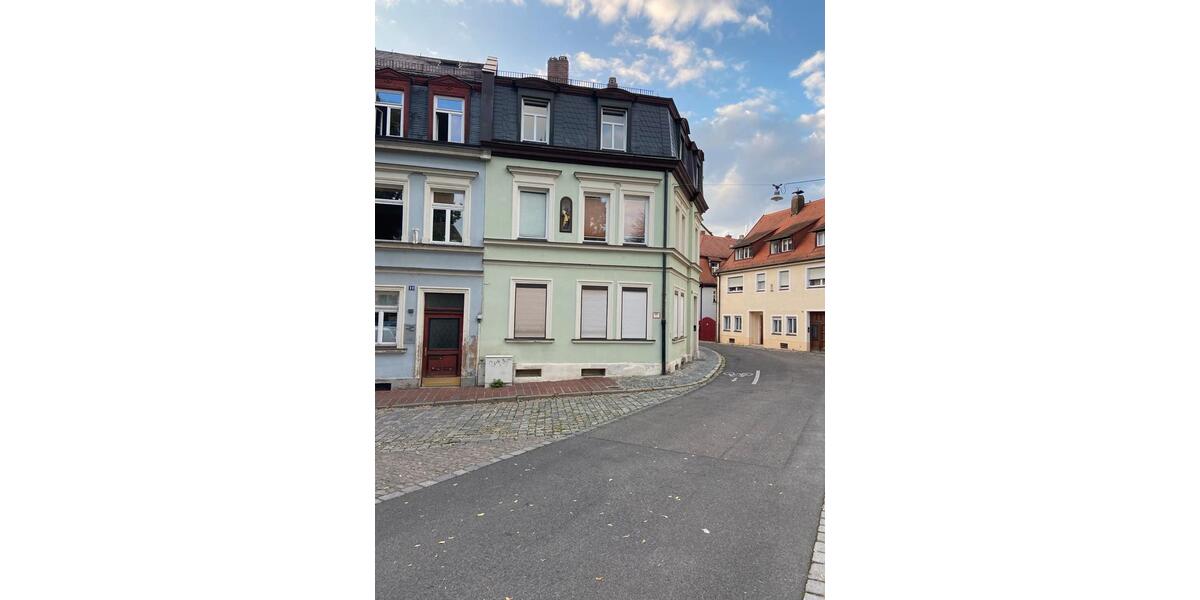 Mehrfamilienhaus, Wohnhaus Bamberg Gereuth - 14 Zimmer, 205 m&sup2;, 670.000&euro; | Angebot:27082715