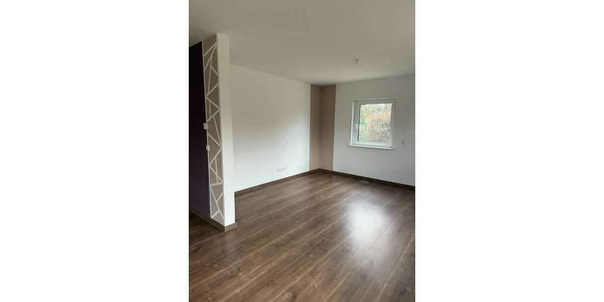 Einfamilienhaus Uehlfeld - 4 Zimmer, 144 m&sup2;, 519.000&euro; | Angebot:25049645