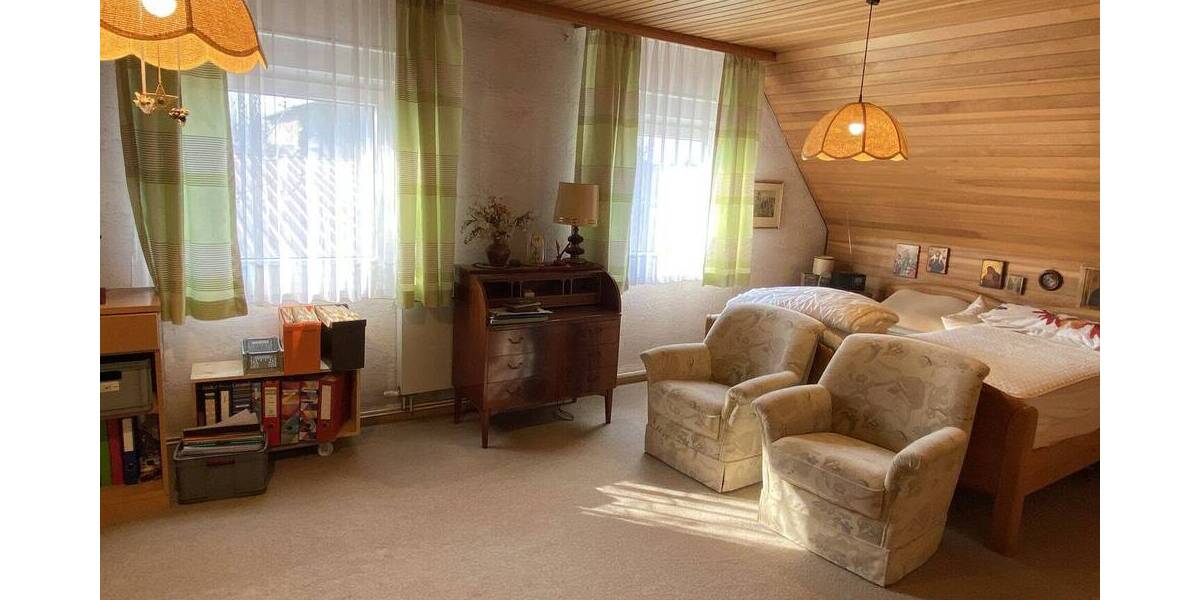 Einfamilienhaus Burghaslach Fürstenforst - 5 Zimmer, 127 m&sup2;, 229.000&euro; | Angebot:26064998