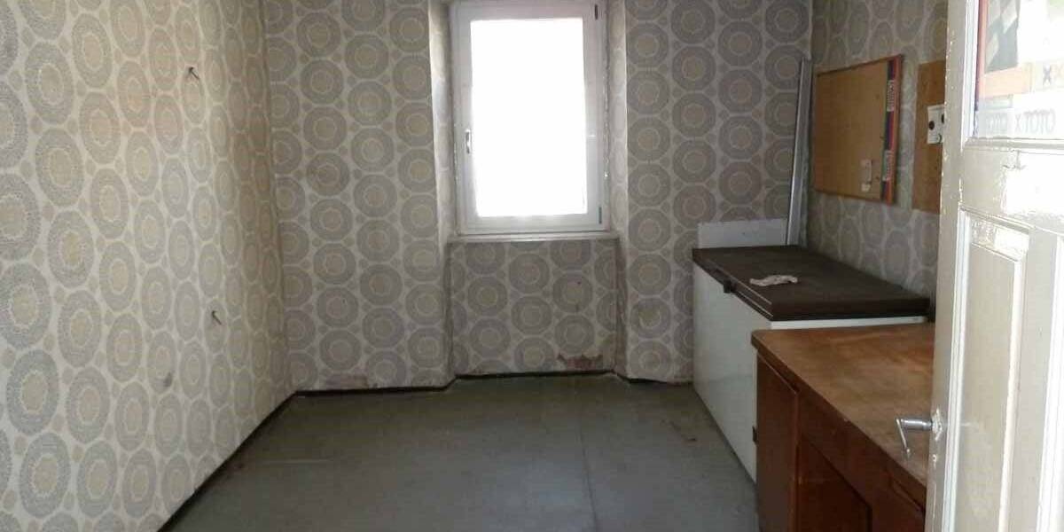 Mehrfamilienhaus, Wohnhaus Sand - 9 Zimmer, 275 m&sup2;, 275.000&euro; | Angebot:26930956