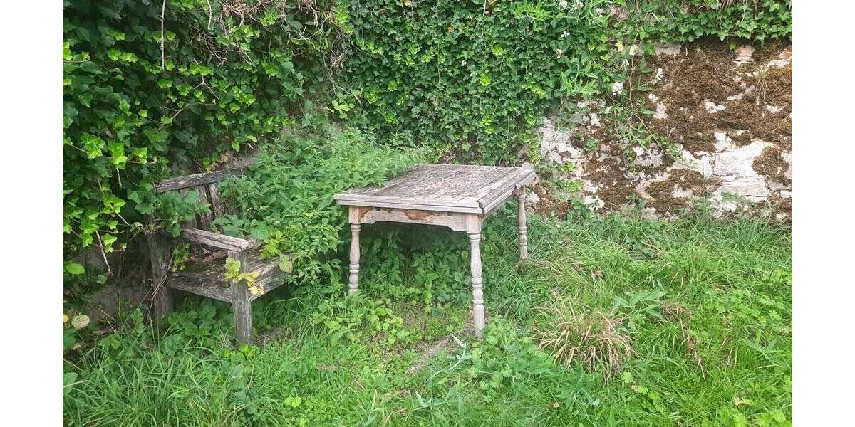 Mehrfamilienhaus, Wohnhaus Schlüsselfeld Aschbach - 9 Zimmer, 273 m&sup2;, 265.000&euro; | Angebot:25678474