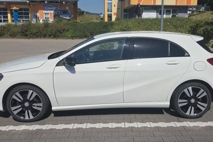 Mercedes-Benz A 180 109.000 km 13.500 &euro; Lonnerstadt 91475