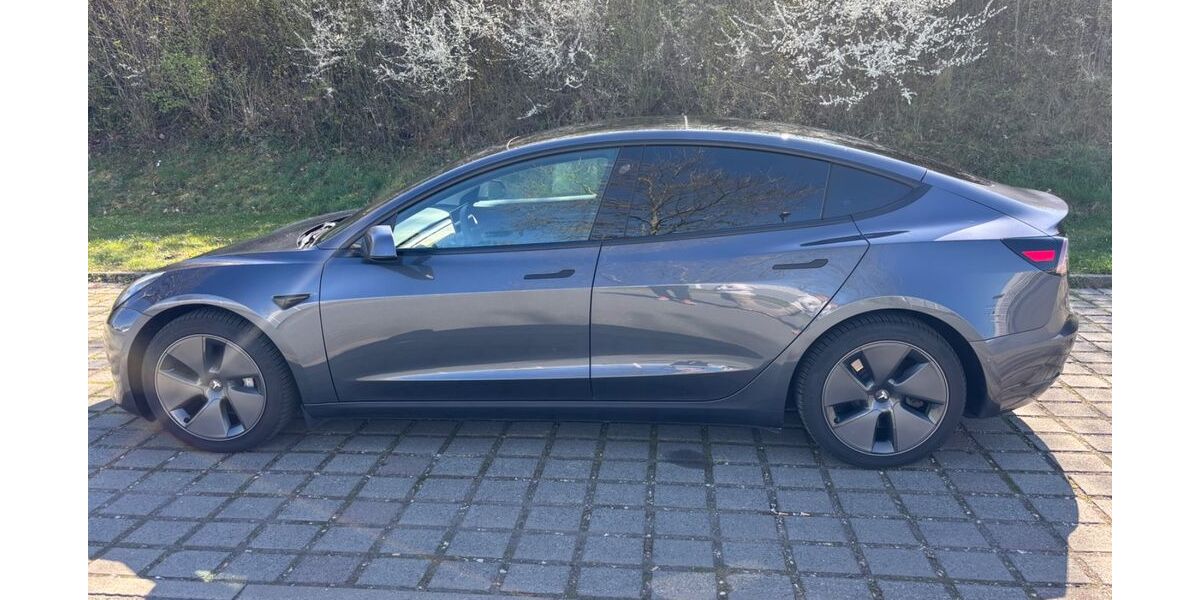 Tesla Model 3 70.000 km 22.999 &euro; Baiersdorf 91083