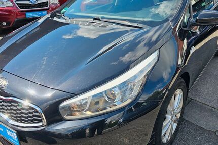 Kia ceed / Ceed 118.000 km 8.299 &euro; Knetzgau 97478