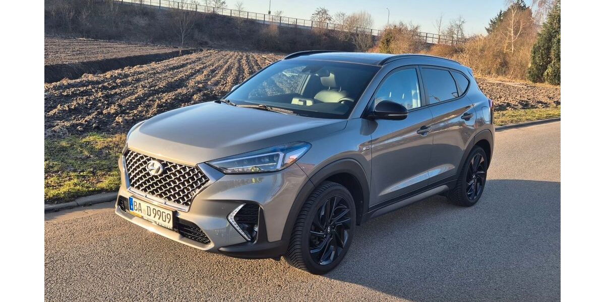Hyundai TUCSON 82.000 km 18.400 &euro; Bamberg 96052