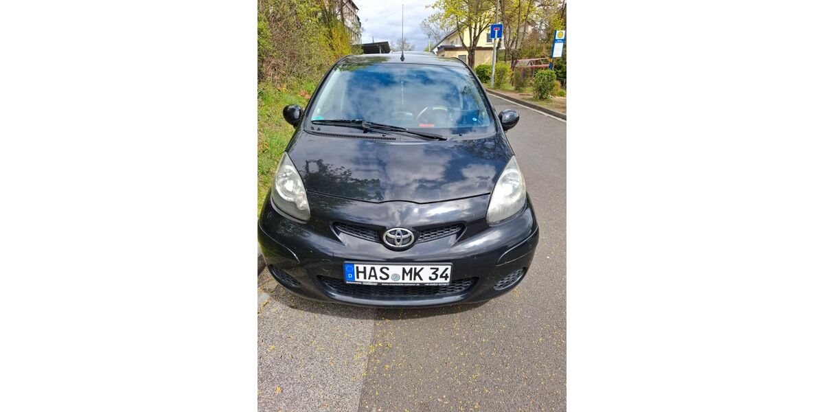 Toyota Aygo (X) 117.000 km 3.333 &euro; Knetzgau 97478