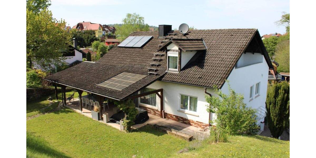 Einfamilienhaus Rentweinsdorf - 7 Zimmer, 218 m&sup2;, 495.000&euro; | Angebot:25696959