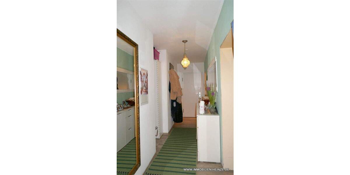 Etagenwohnung Bamberg Gereuth - 4 Zimmer, 98 m&sup2;, 289.000&euro; | Angebot:25800986