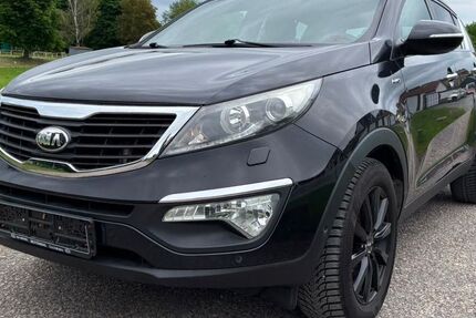 Kia Sportage 125.000 km 8.375 &euro; Knetzgau 97478