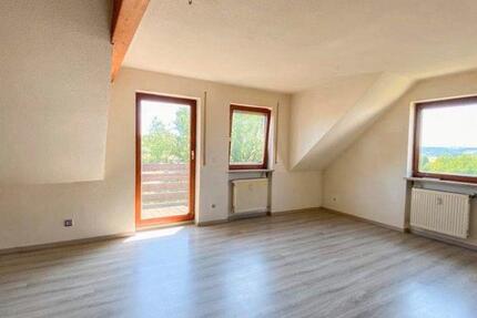 Wohnung Itzgrund - 3 Zimmer, 81 m&sup2;, 650&euro; | Angebot:24858757