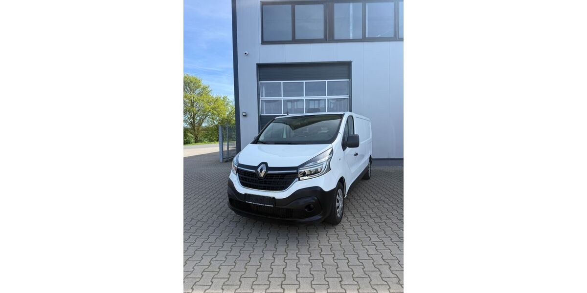 Renault Trafic 146.454 km 14.900 &euro; Burgebrach 96138