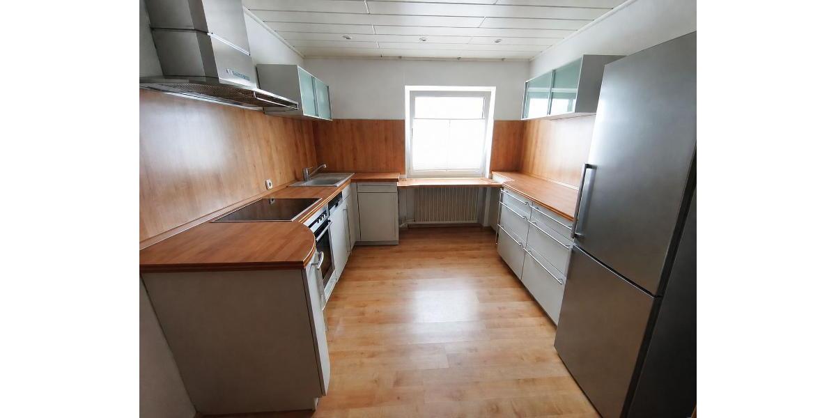 3 Zi. Wohnung im EG mit Terrasse, Gartenmktbenutzung und Garage - Etagenwohnung Hessdorf | Angebot:27314099