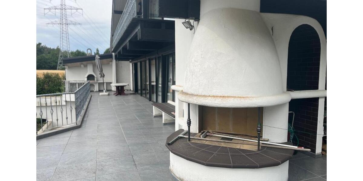 Villa Möhrendorf - 10 Zimmer, 591 m&sup2;, 1.350.000&euro; | Angebot:25855004