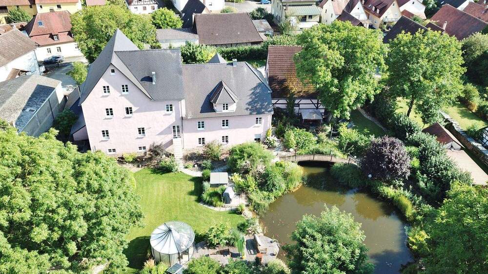 Mehrfamilienhaus, Wohnhaus Eggolsheim - 1.890.000&euro; | Angebot:25665389