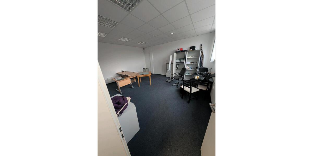 Gewerbeobjekt Hallstadt - 2.200&euro; | Angebot:25884374