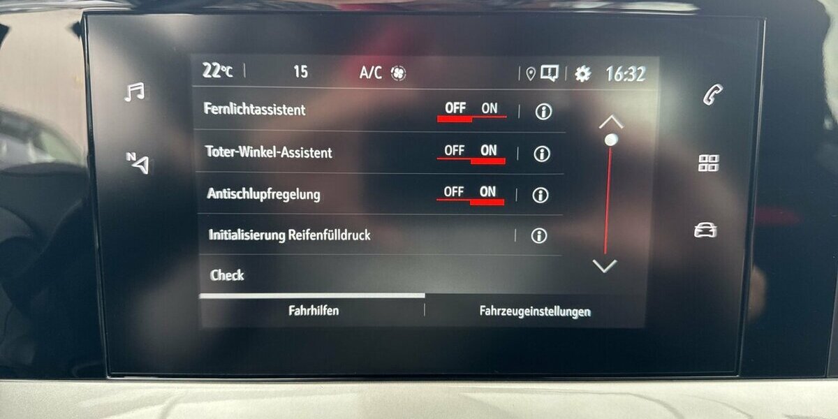 Opel Mokka GS Line *Winterpak/Navi/Kamera/TW-Assist* 6.161 km 22.790 &euro; Bamberg 96052