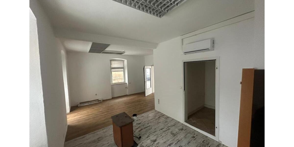 Gewerbeobjekt Litzendorf - 700&euro; | Angebot:24482380