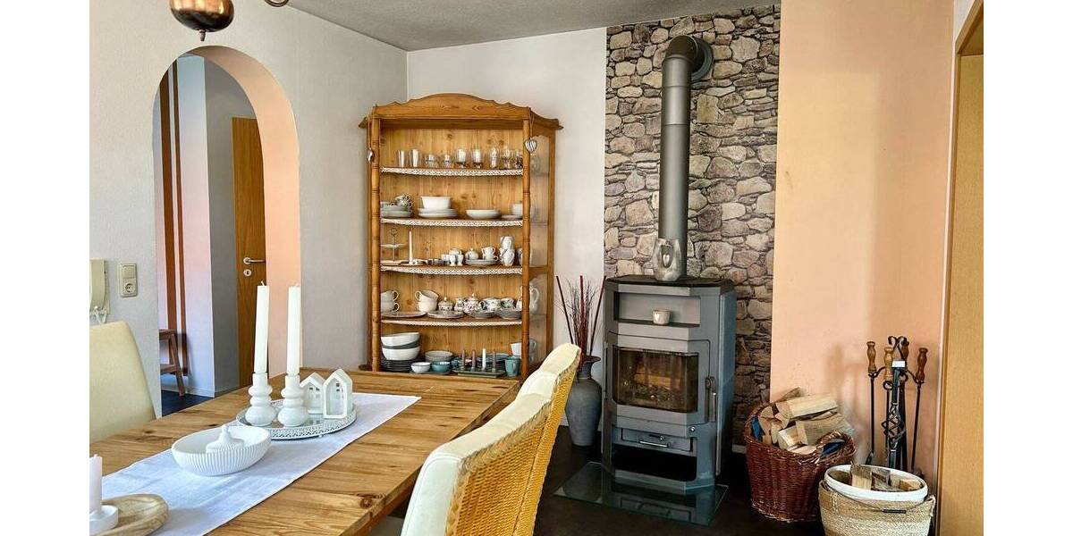 Doppelhaushälfte Wachenroth - 5 Zimmer, 130 m&sup2;, 350.000&euro; | Angebot:25677862