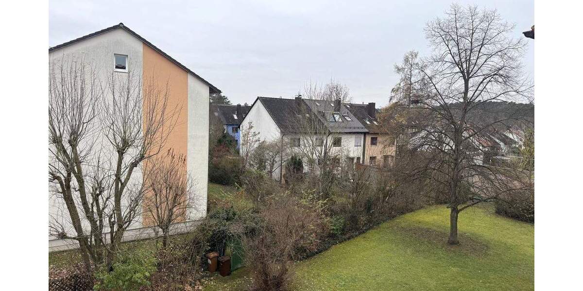 Etagenwohnung Möhrendorf - 3 Zimmer, 92 m&sup2;, 335.000&euro; | Angebot:25669584