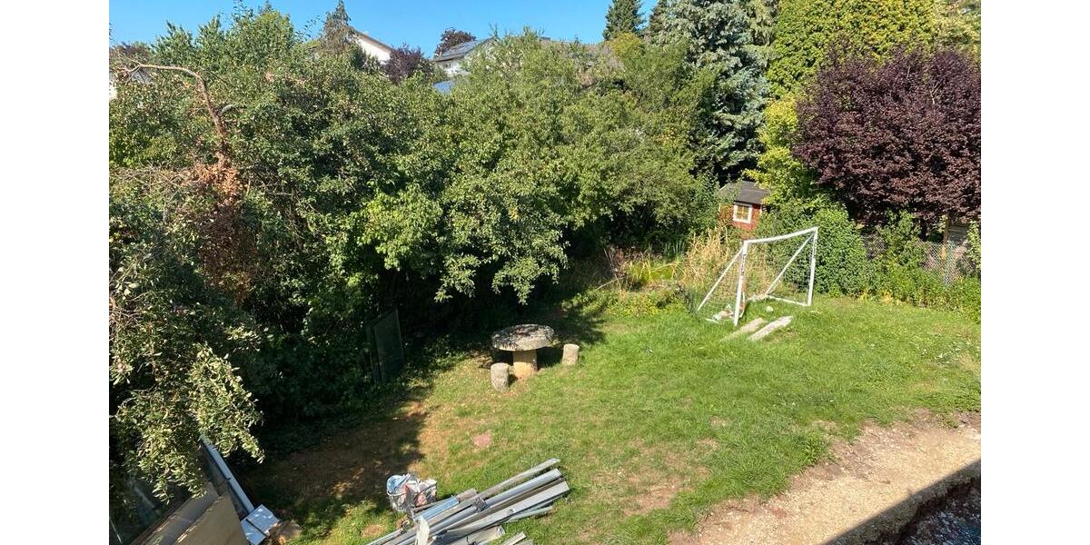 Einfamilienhaus Ebern - 6 Zimmer, 180 m&sup2;, 2.100&euro; | Angebot:25895296