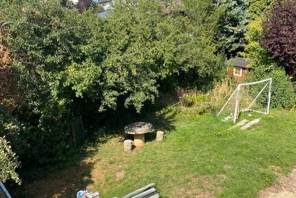 Haus Ebern - 6 Zimmer, 180 m&sup2;, 2.100&euro; | Angebot:25895296