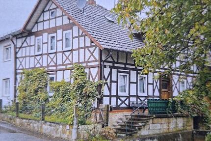 Haus Itzgrund - 9 Zimmer, 163 m&sup2;, 220.000&euro; | Angebot:25811503